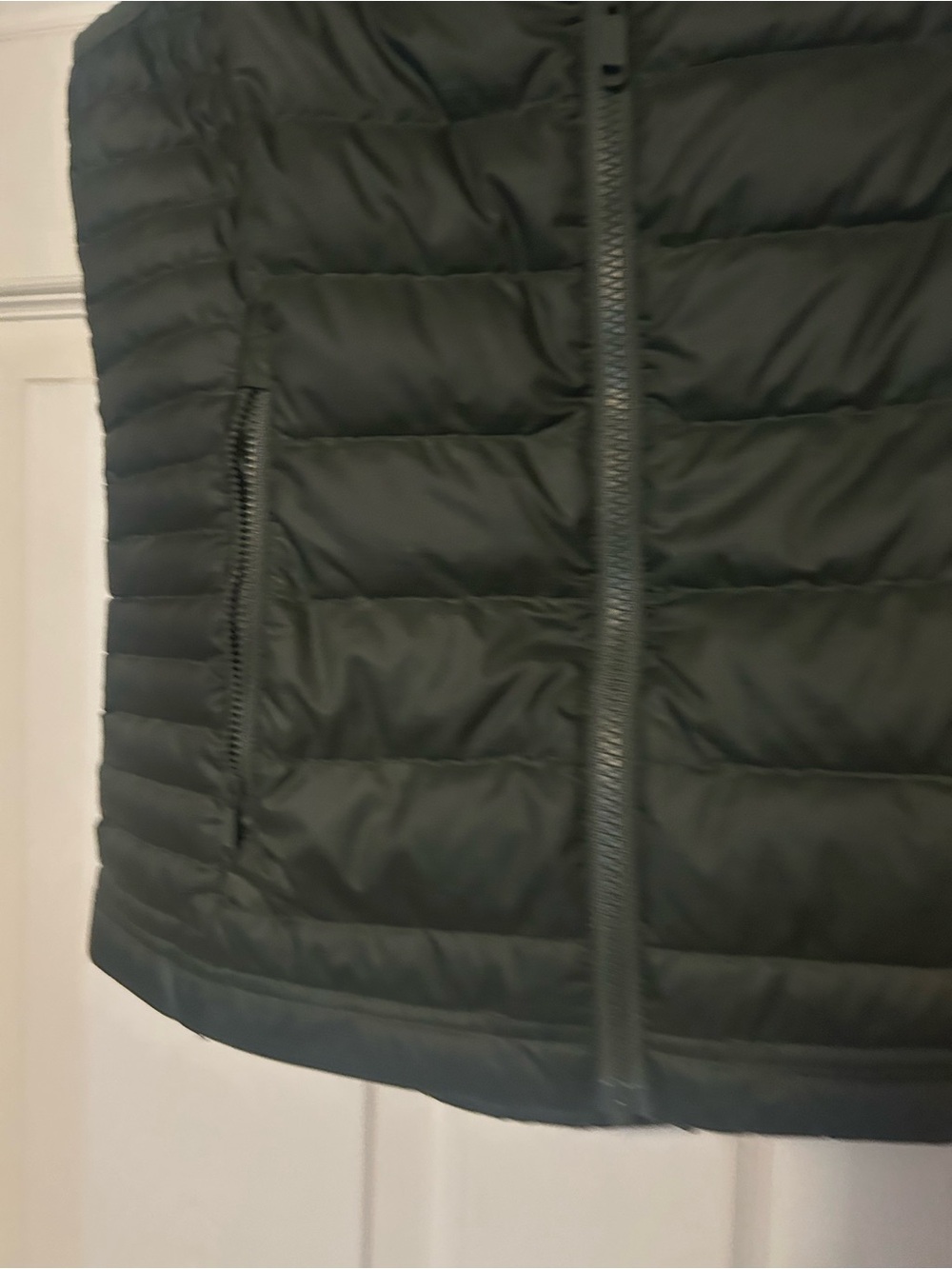 Quince Lightweight Down Packable Puffer Vest - Picture 7 of 16
